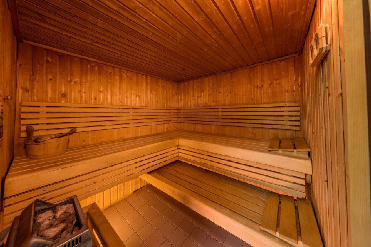 Residence Les Trois Vallees - Arreau Eksteriør billede